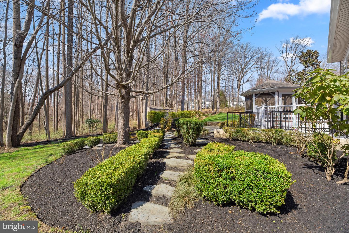 6112 RIPPLING TIDES TERRACE