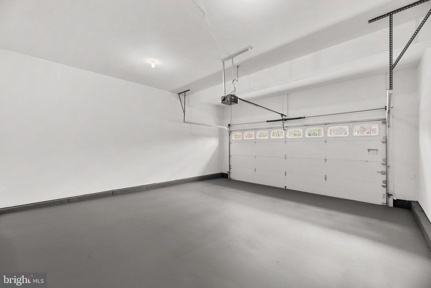 6112 RIPPLING TIDES TERRACE