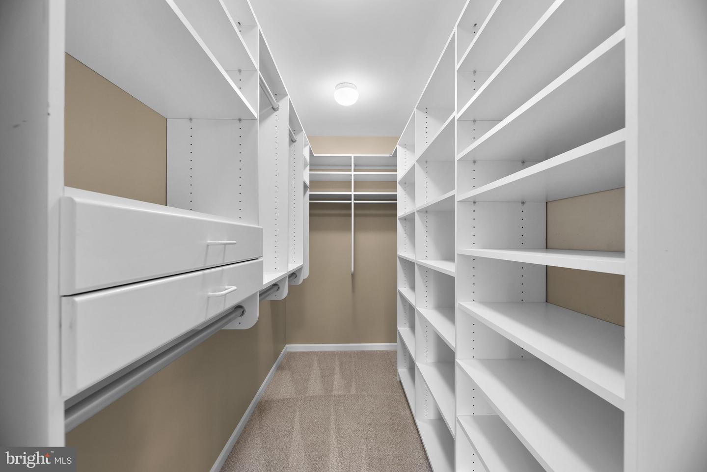 6112 RIPPLING TIDES TERRACE