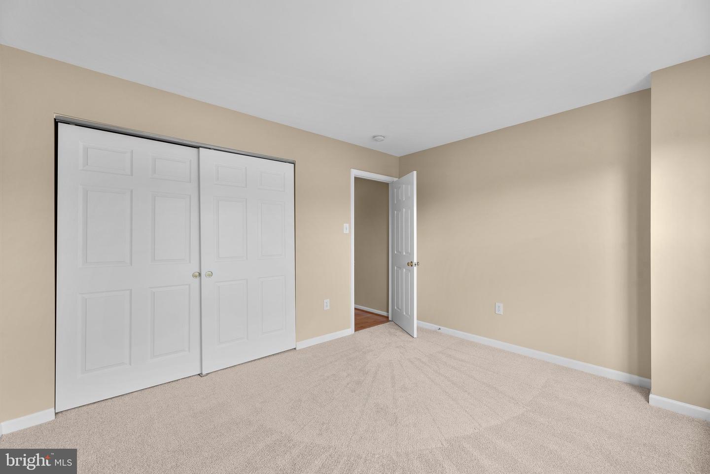 6112 RIPPLING TIDES TERRACE