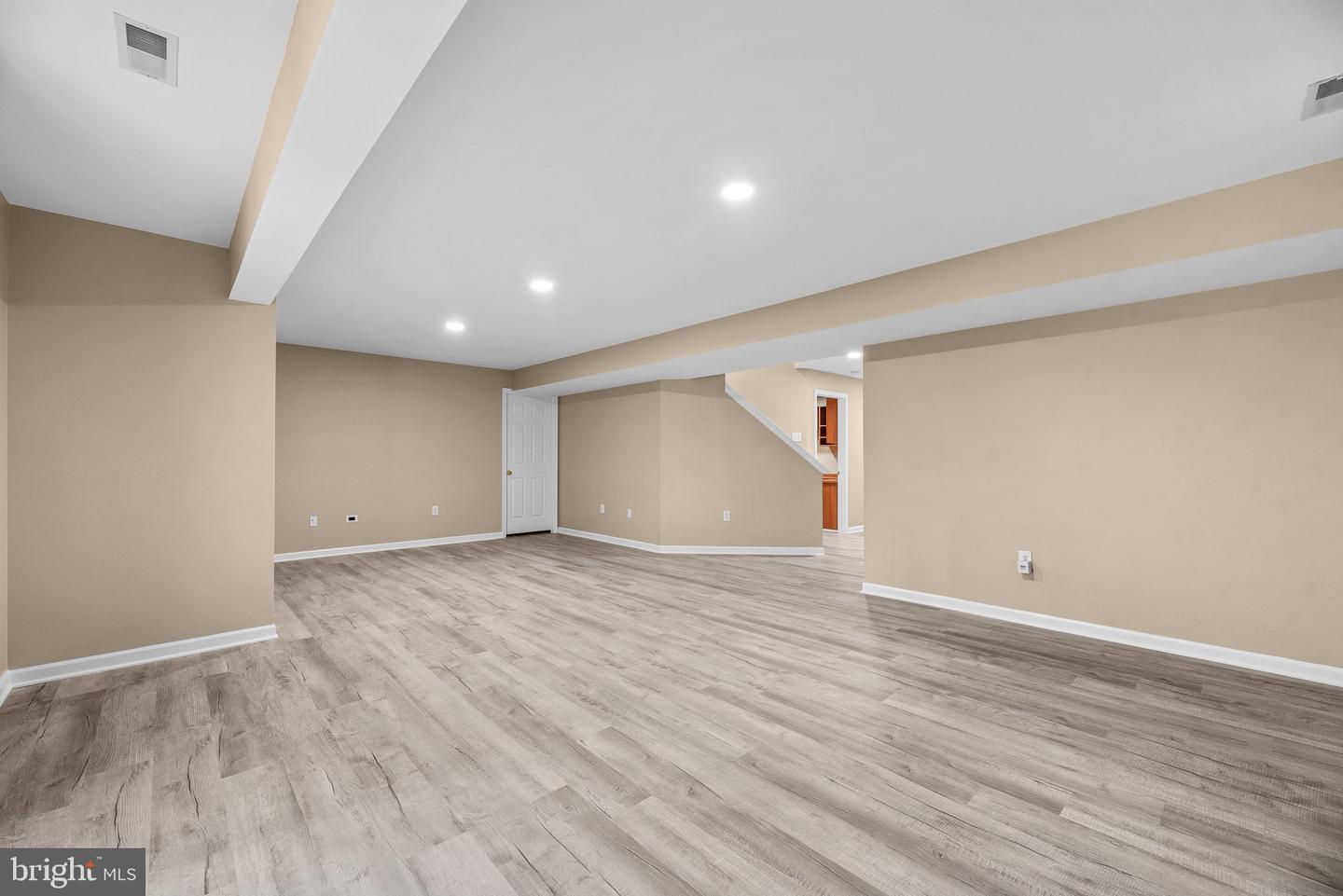 6112 RIPPLING TIDES TERRACE