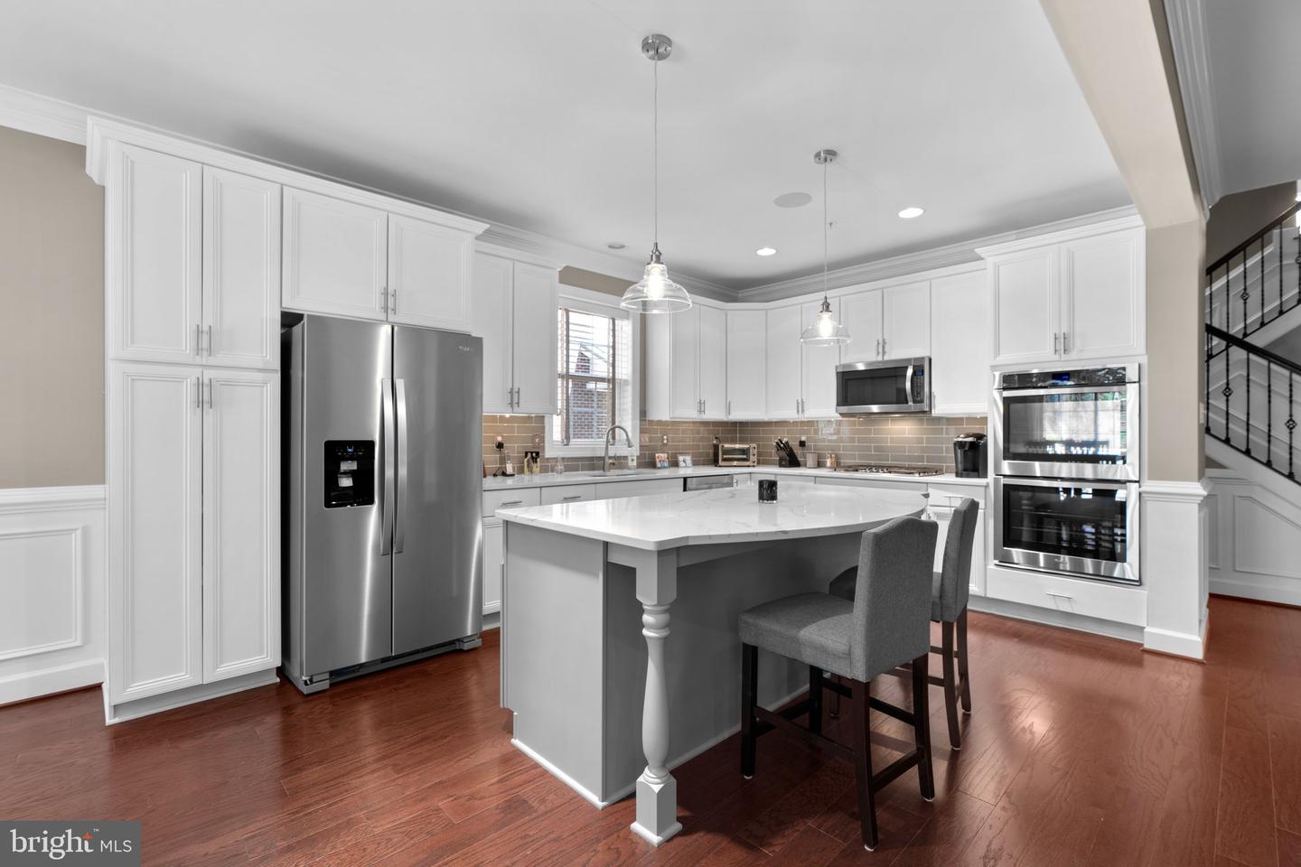 10930 FAIRMONT LANE