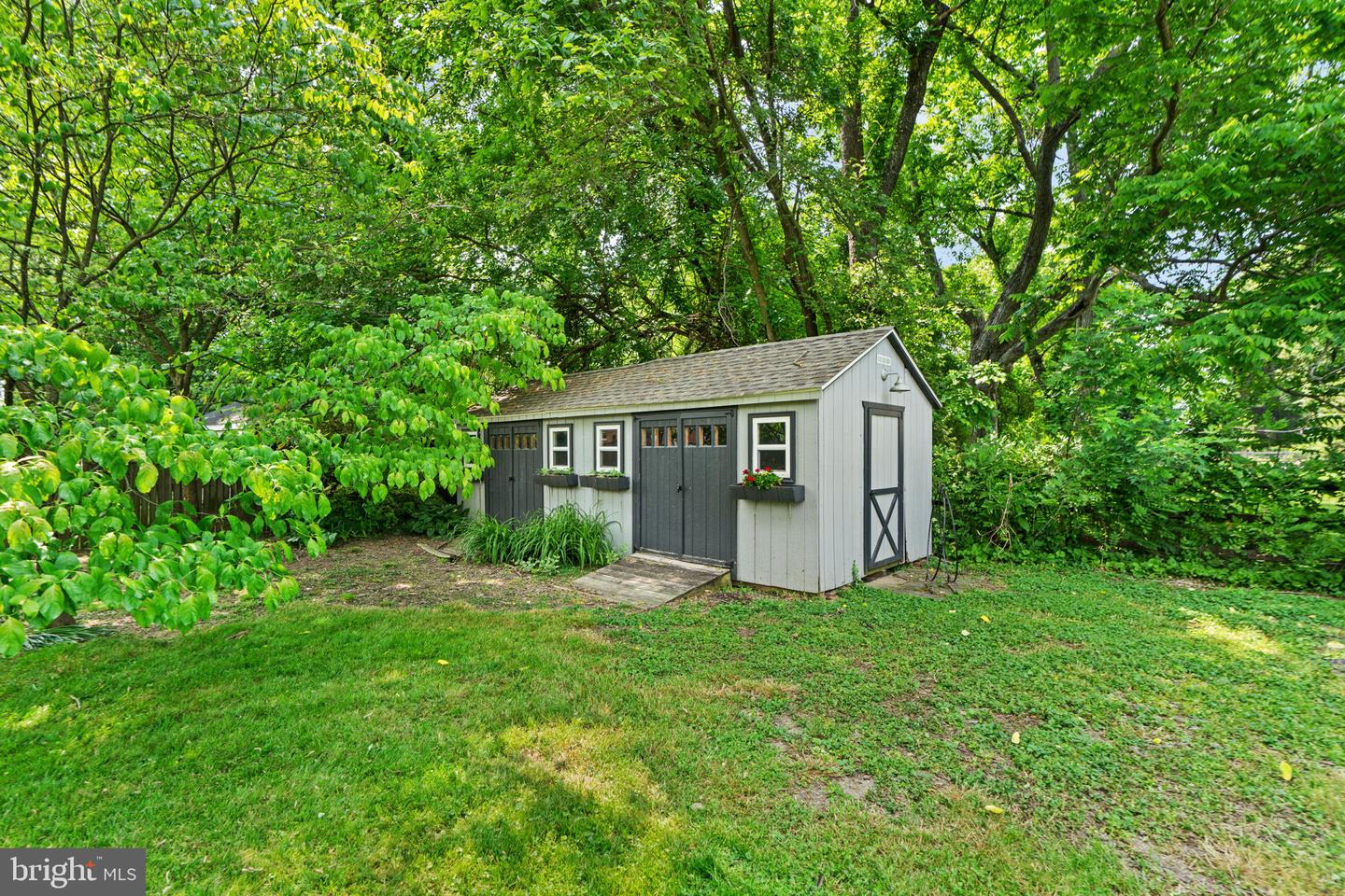 9246 MARYDELL ROAD
