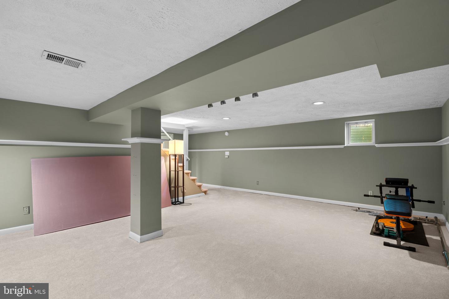 9246 MARYDELL ROAD