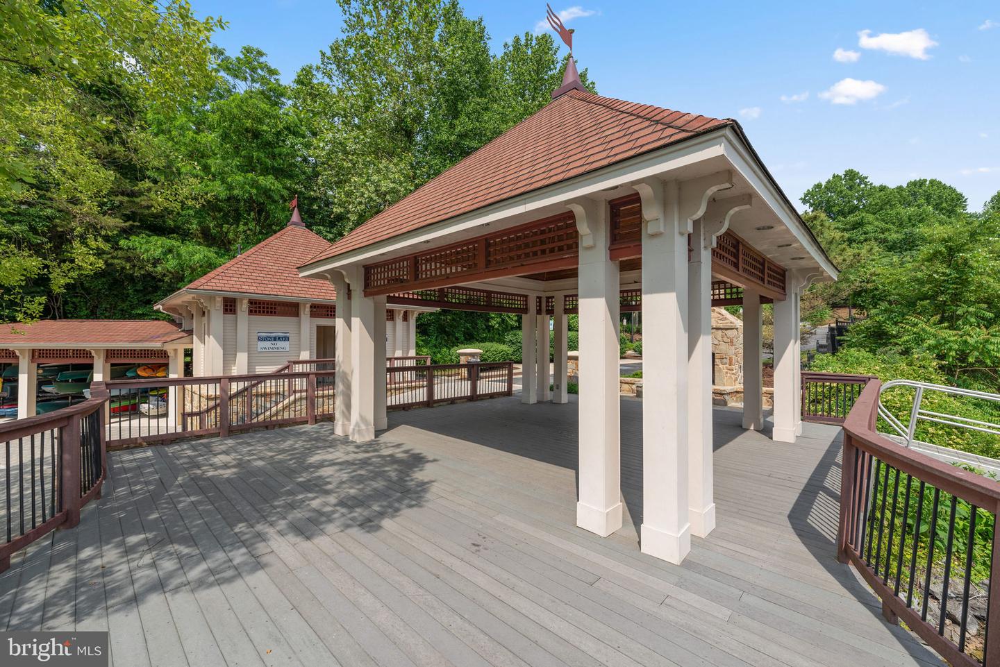 8720 POLISHED PEBBLE WAY