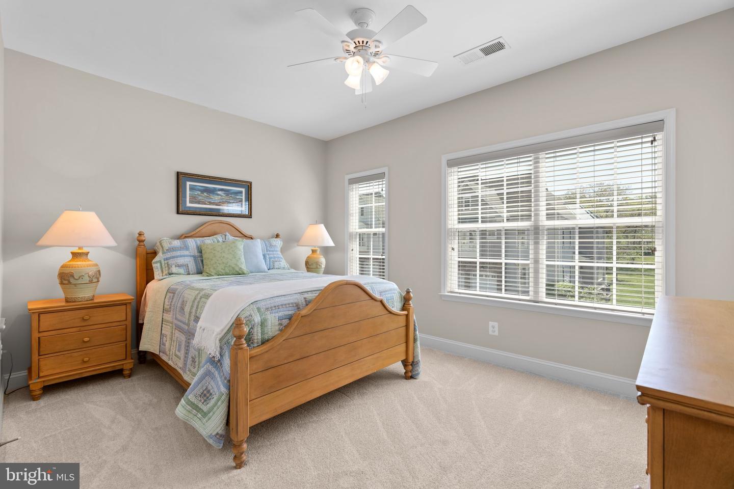 8720 POLISHED PEBBLE WAY