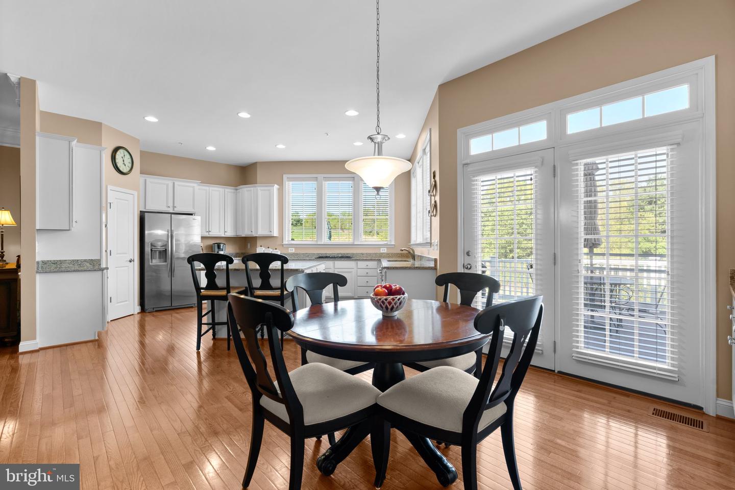 8720 POLISHED PEBBLE WAY