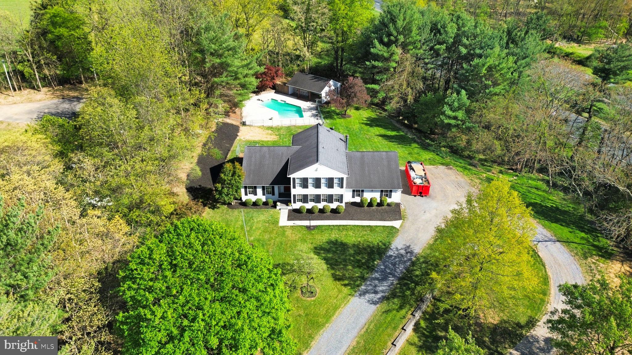 1221 ROUND GATE COURT