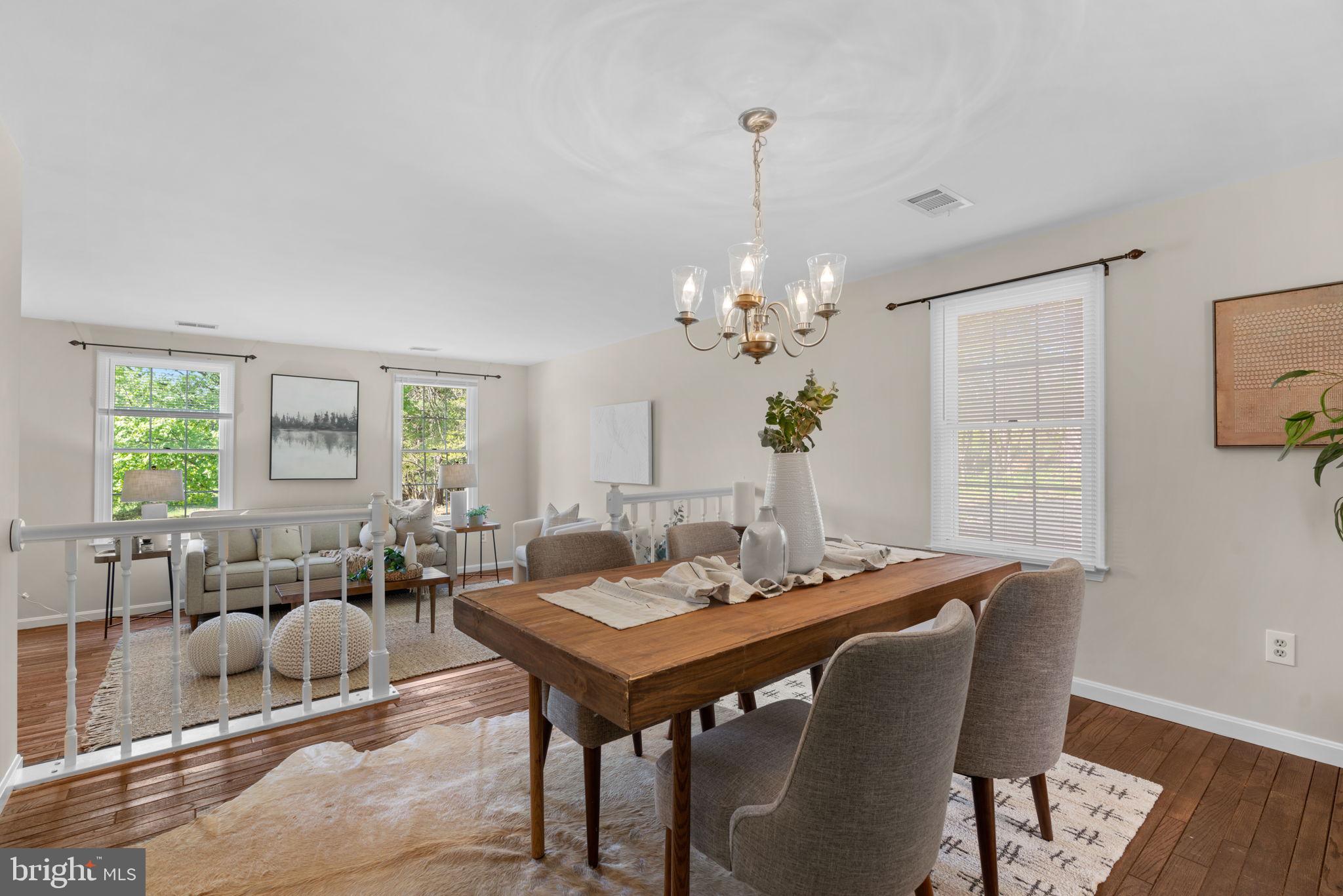 1221 ROUND GATE COURT