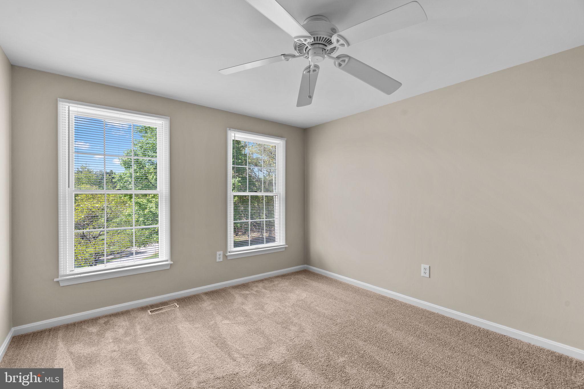 1221 ROUND GATE COURT