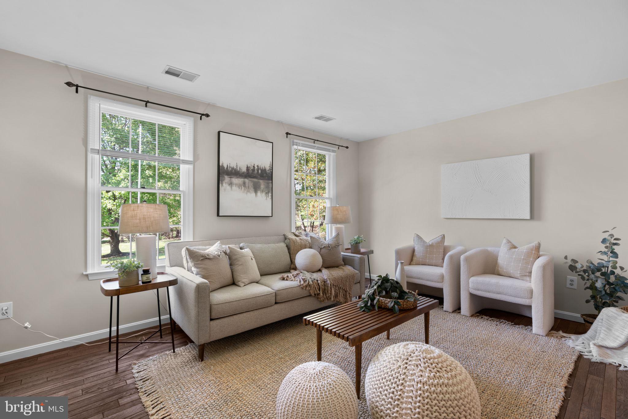 1221 ROUND GATE COURT