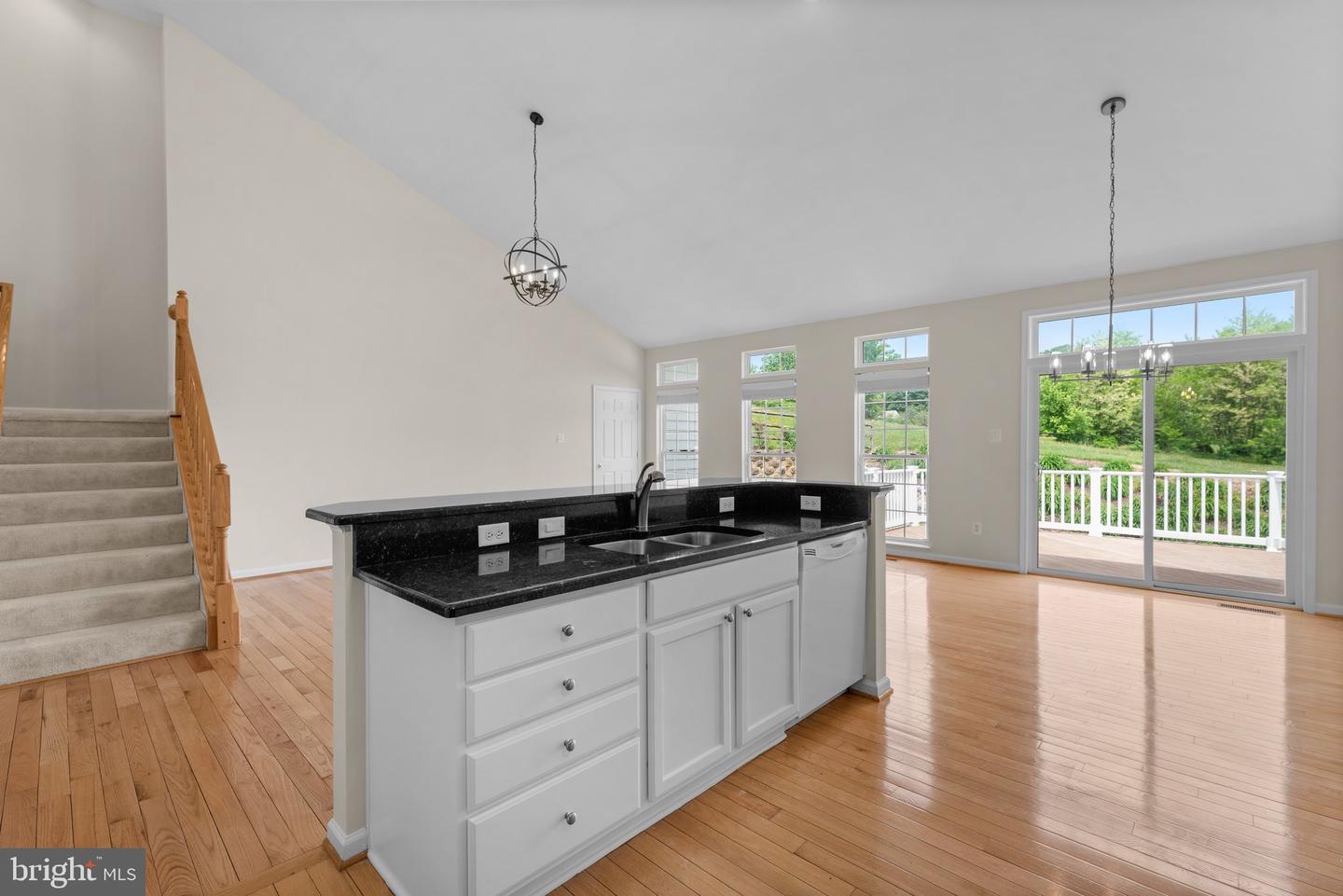 12111 WINDSOR MOSS