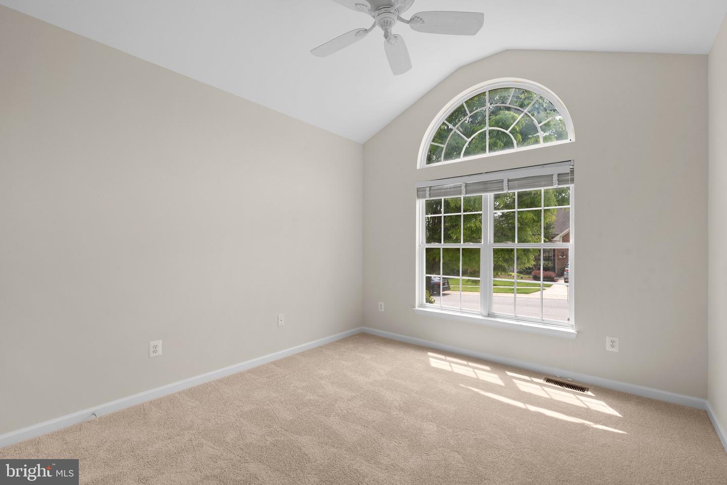 12111 WINDSOR MOSS