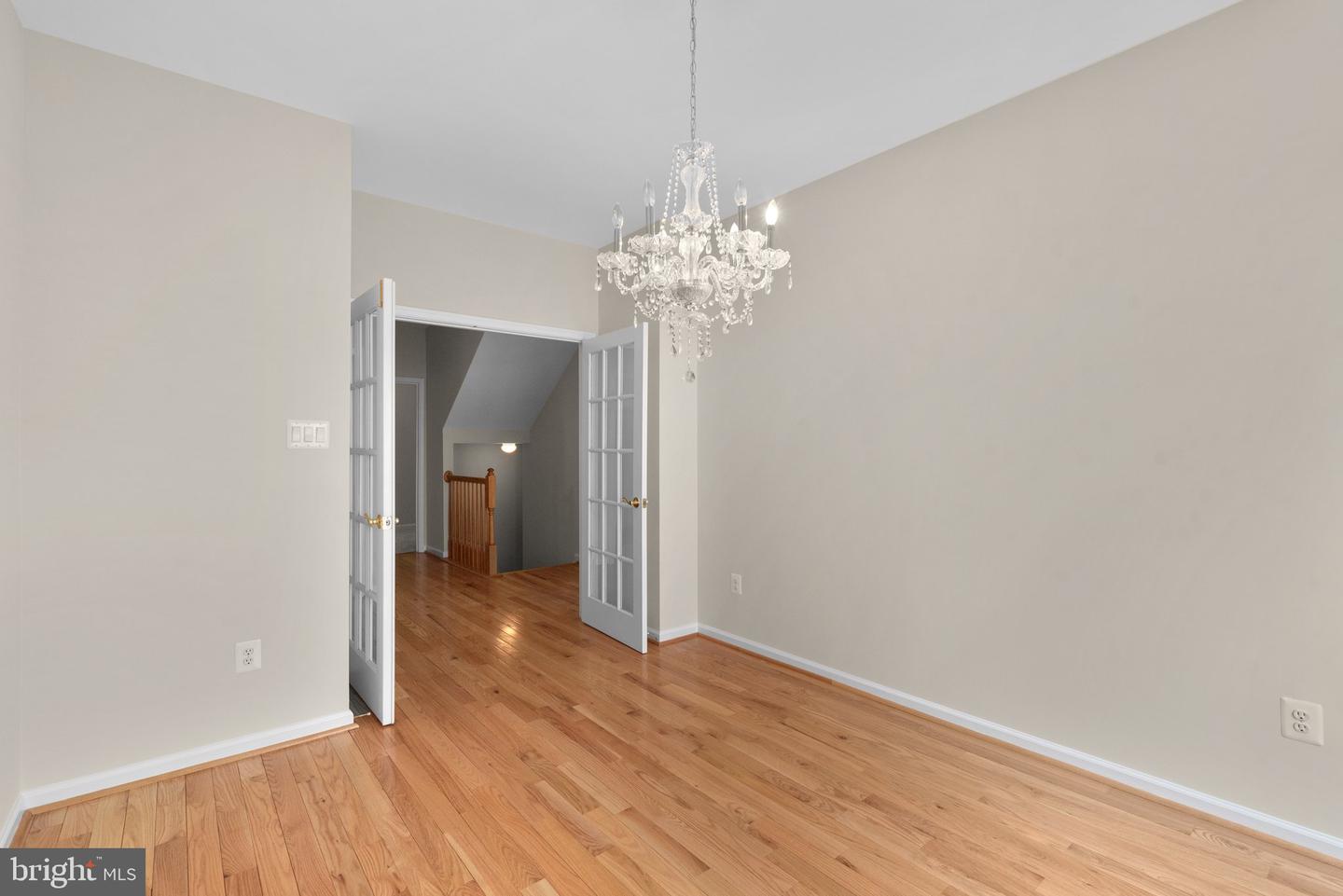 12111 WINDSOR MOSS
