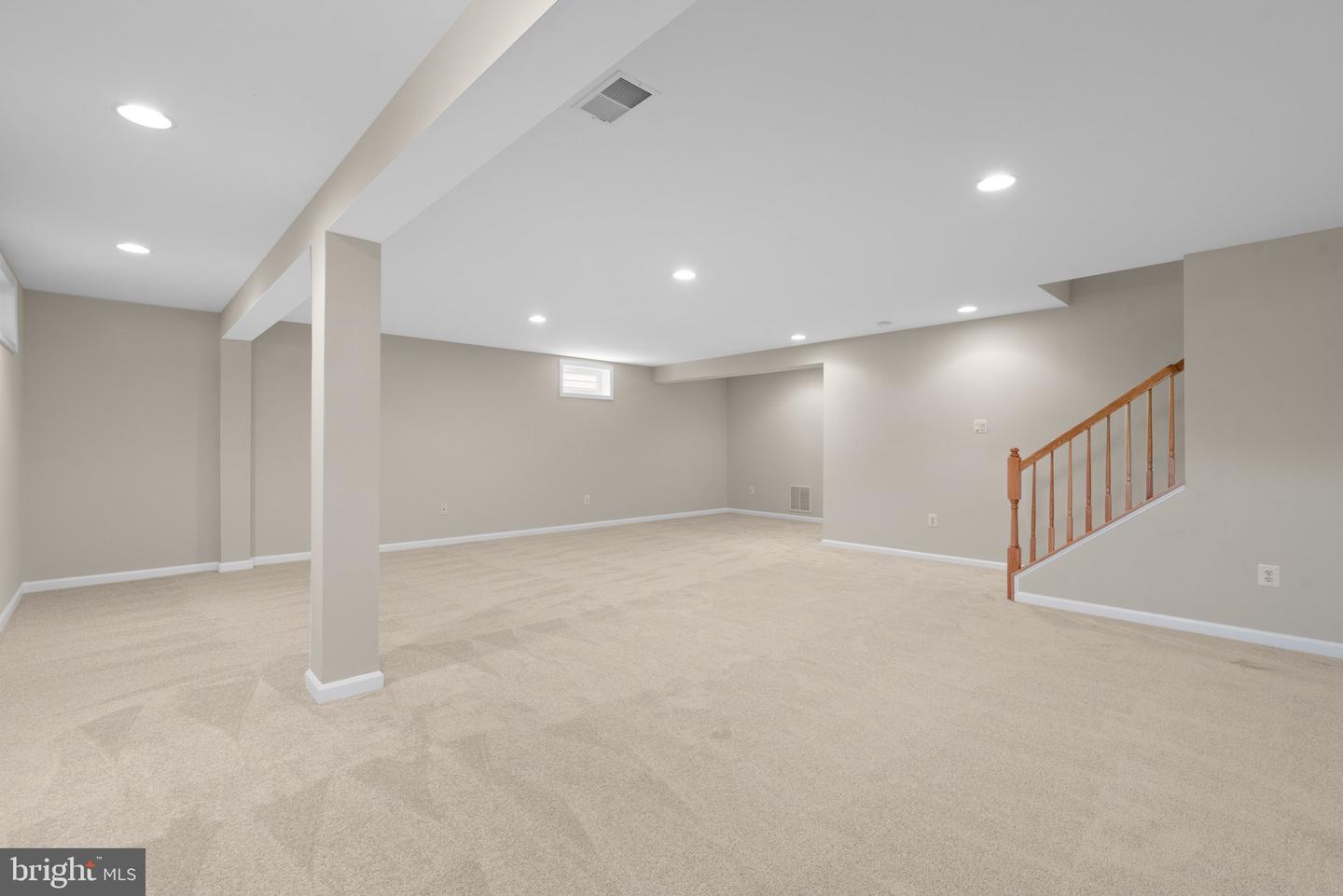 12111 WINDSOR MOSS