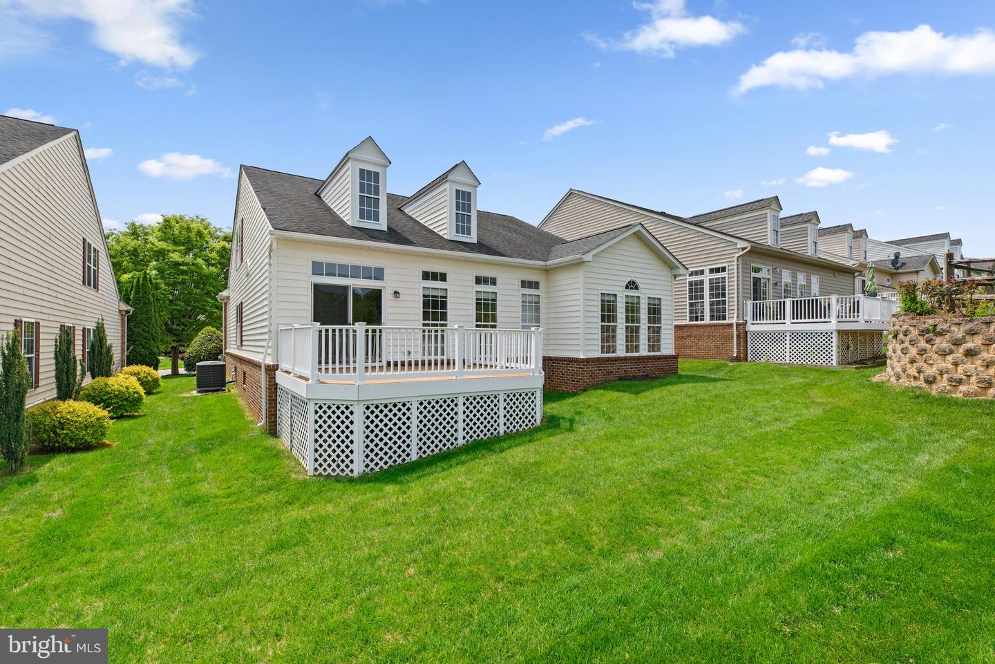 12111 WINDSOR MOSS