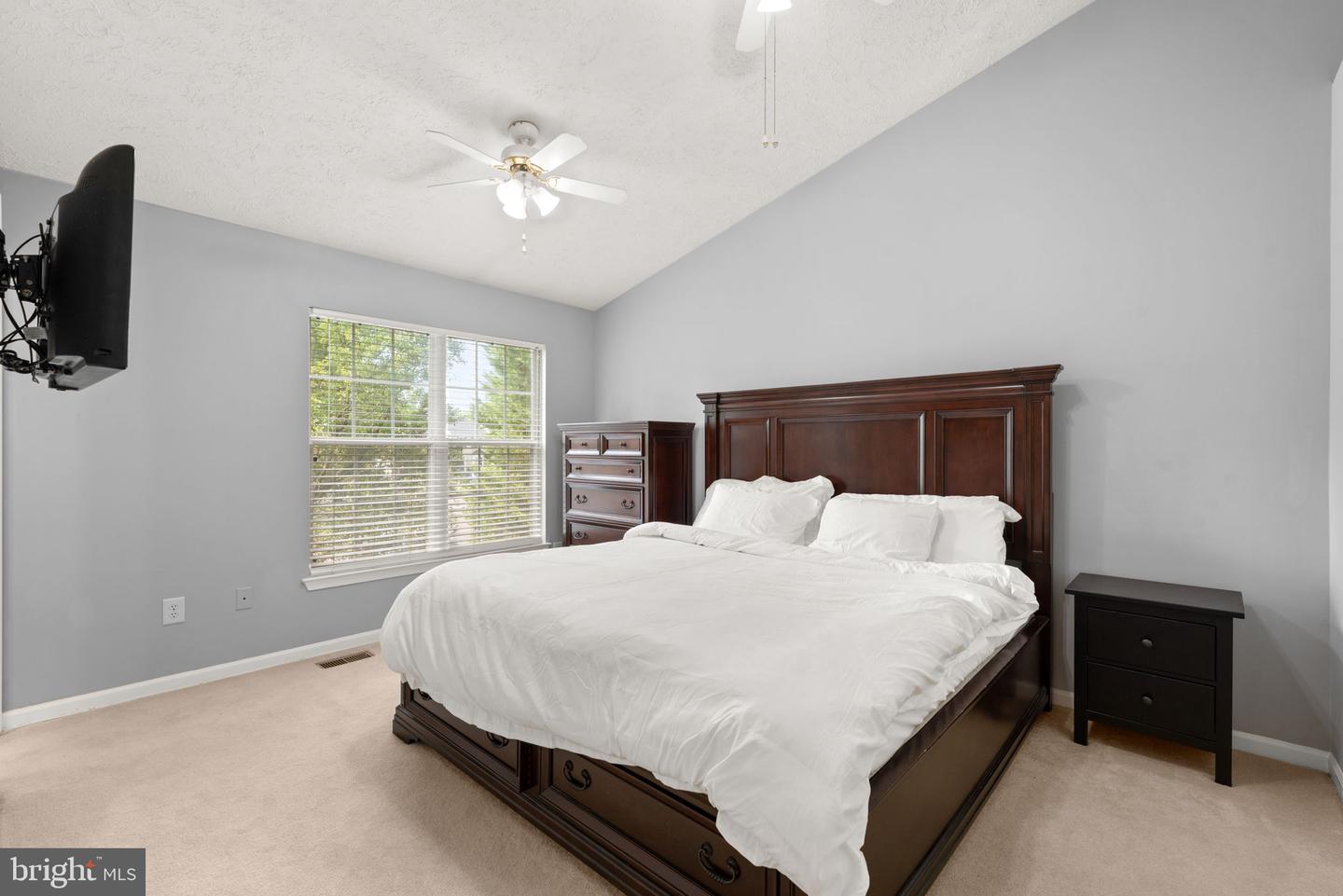 6113 STARBURN PATH