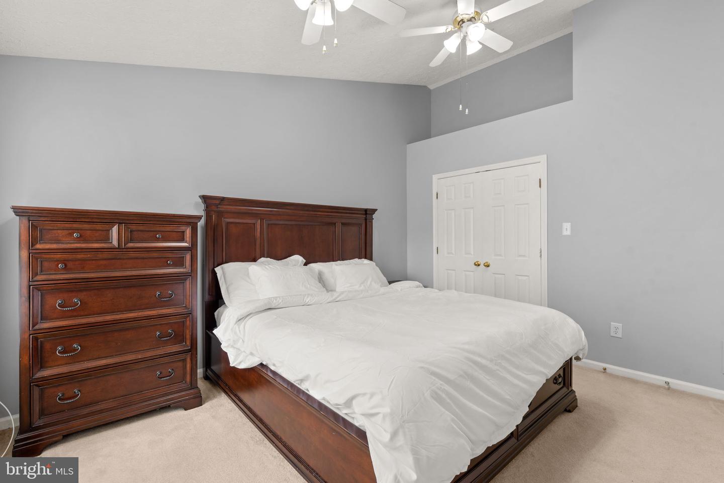6113 STARBURN PATH