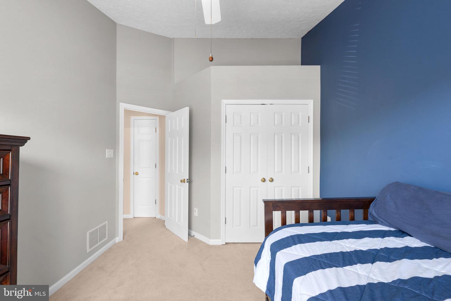 6113 STARBURN PATH
