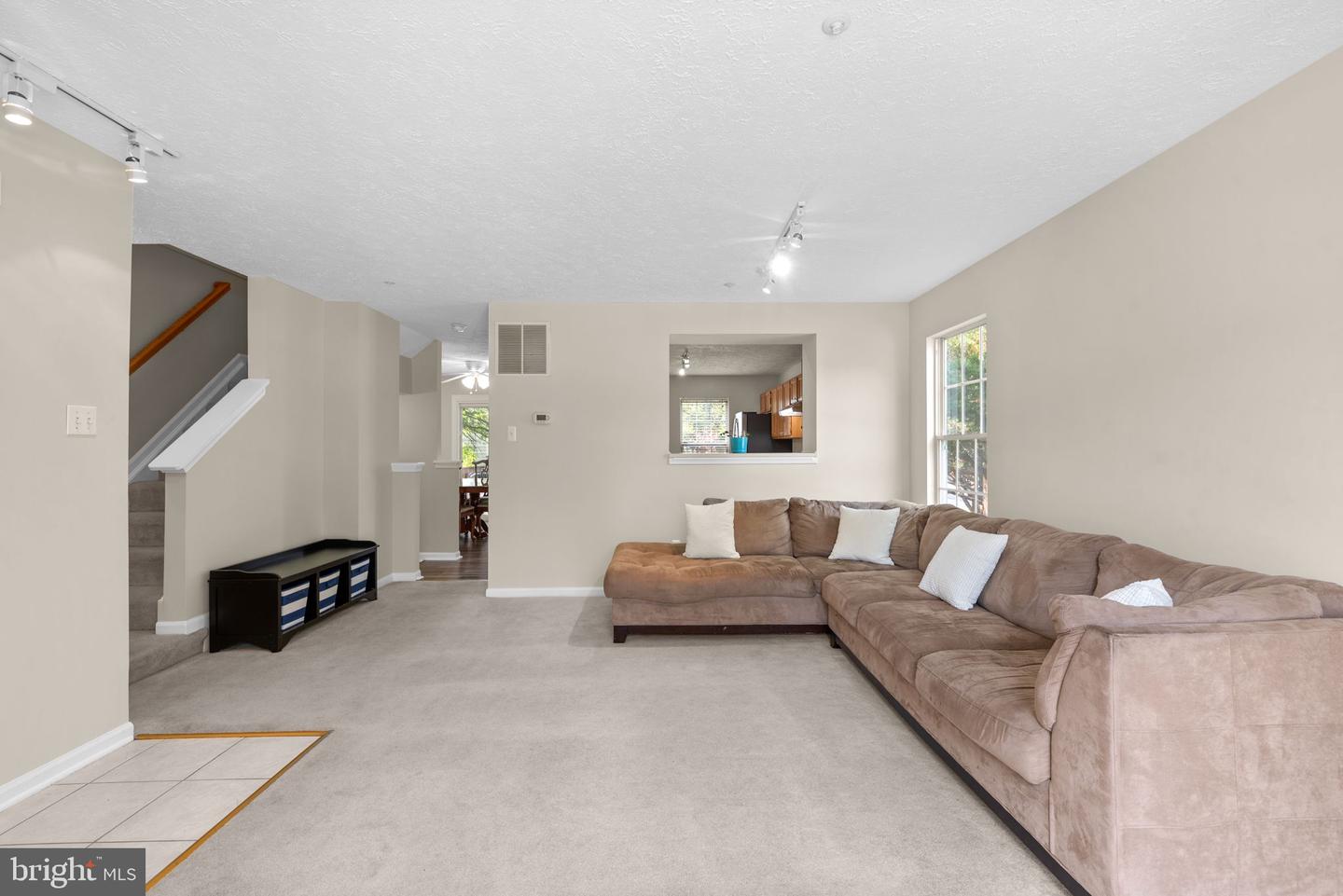 6113 STARBURN PATH