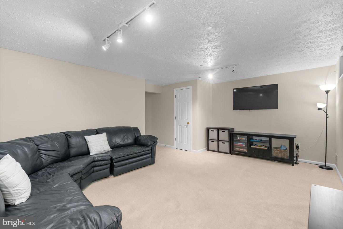 6113 STARBURN PATH