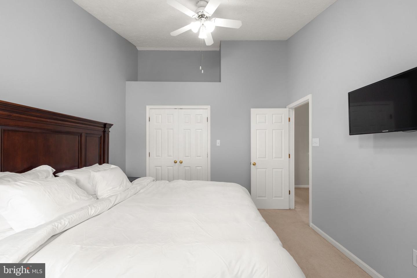 6113 STARBURN PATH