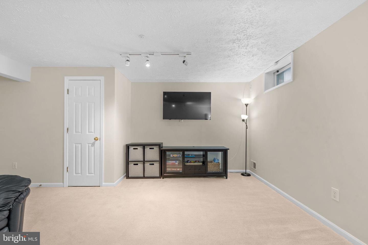 6113 STARBURN PATH