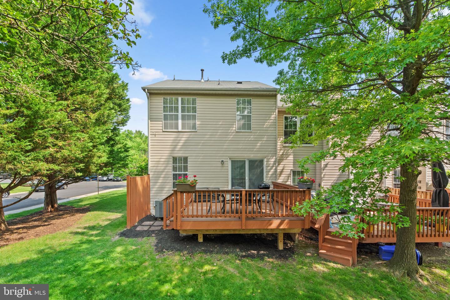 6113 STARBURN PATH