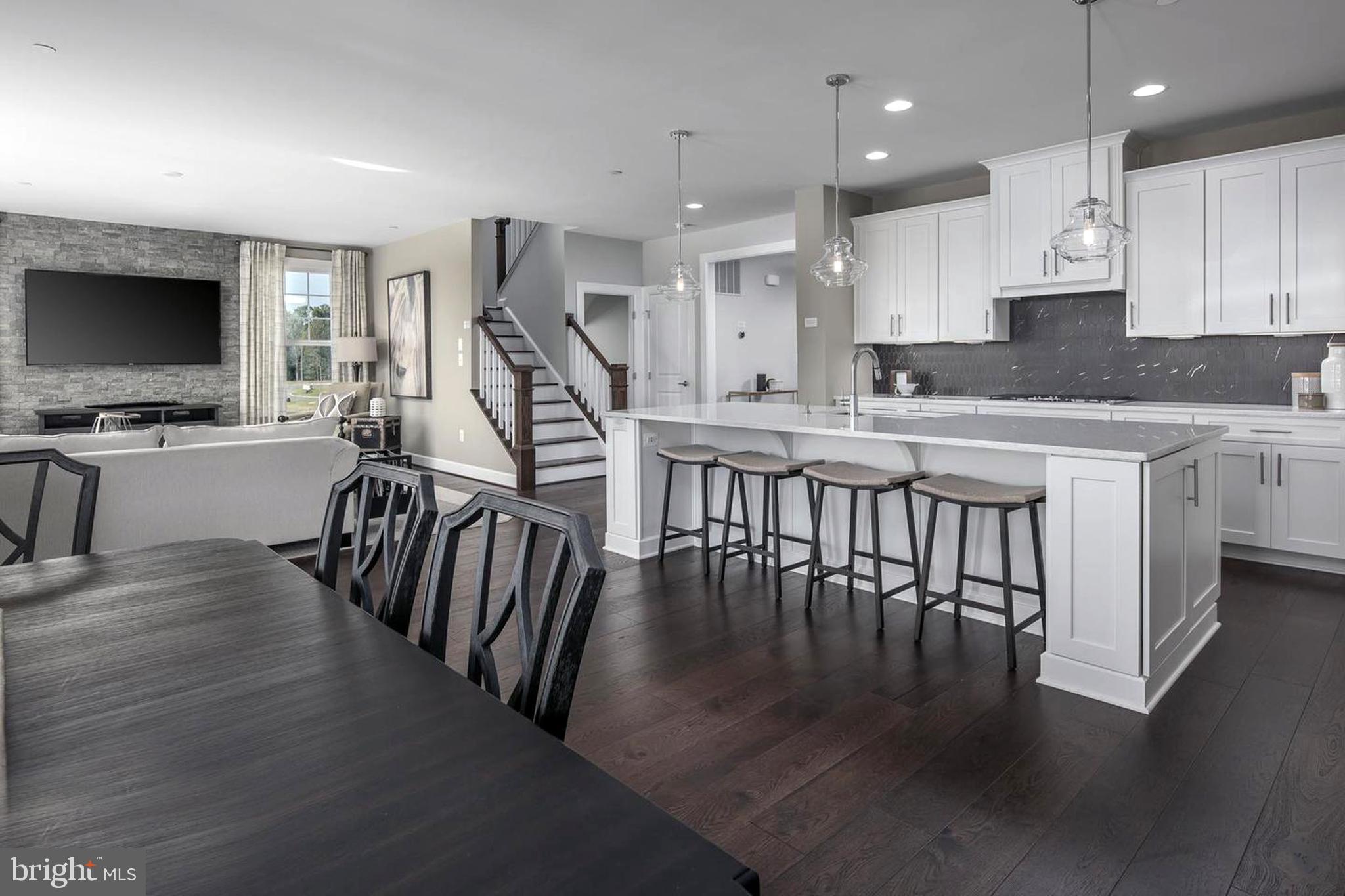 3743 THREE GRACES ROAD