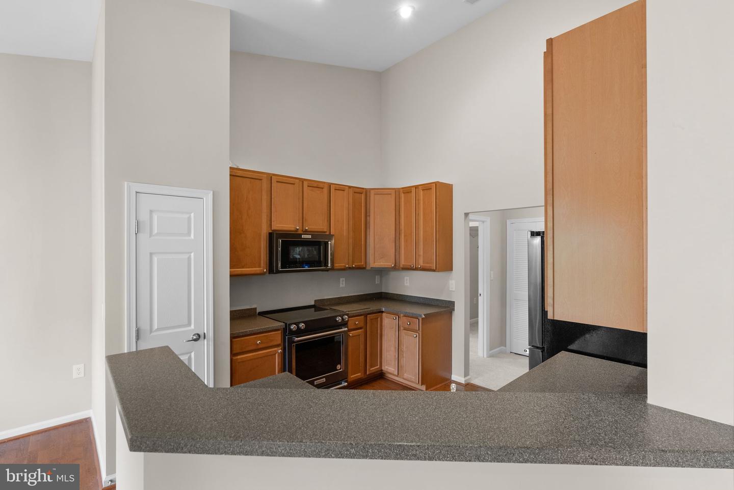 11170 CHAMBERS COURT Unit: Q