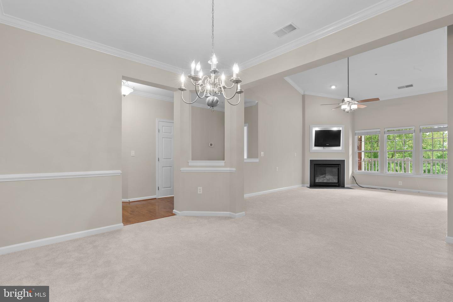 11170 CHAMBERS COURT Unit: Q