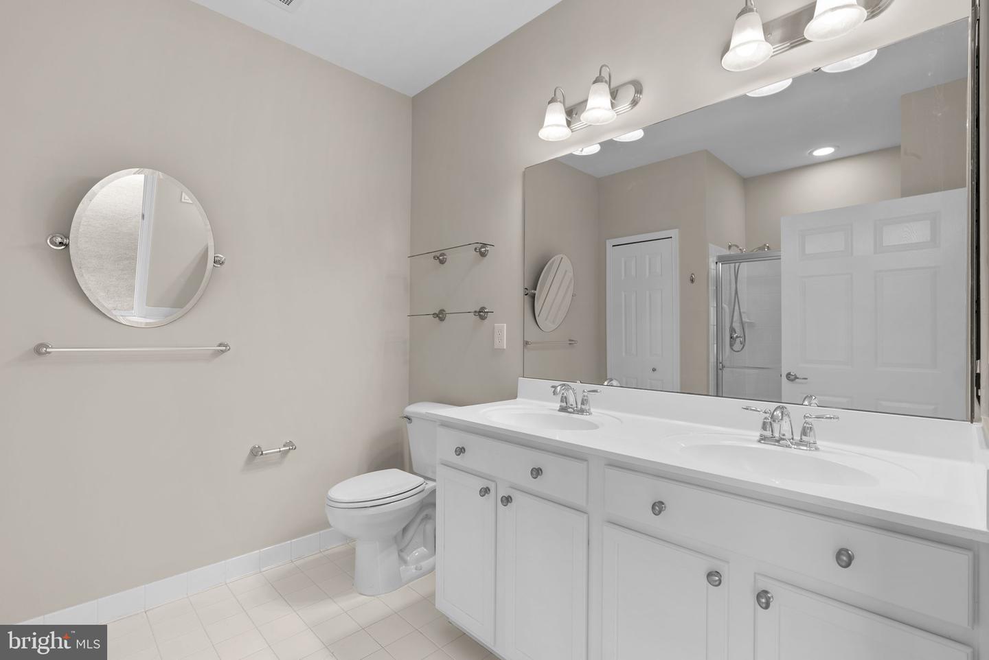 11170 CHAMBERS COURT Unit: Q