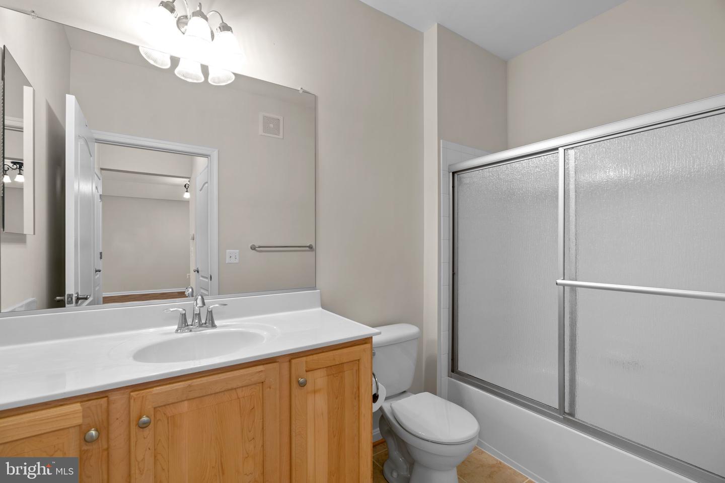 8800 BOSLEY ROAD Unit: 208