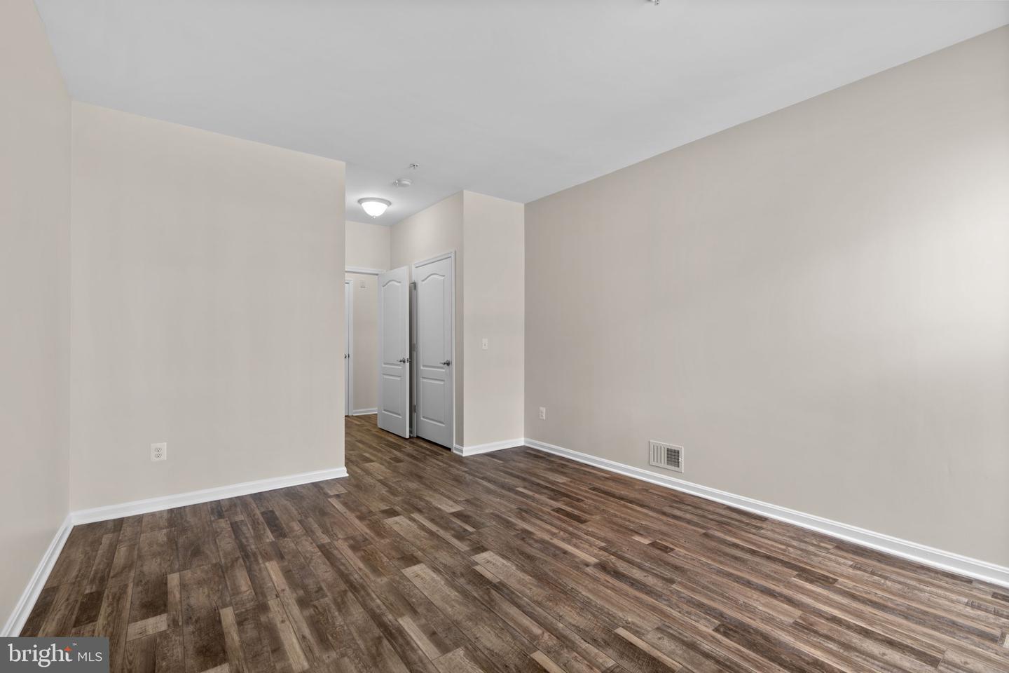 8800 BOSLEY ROAD Unit: 208