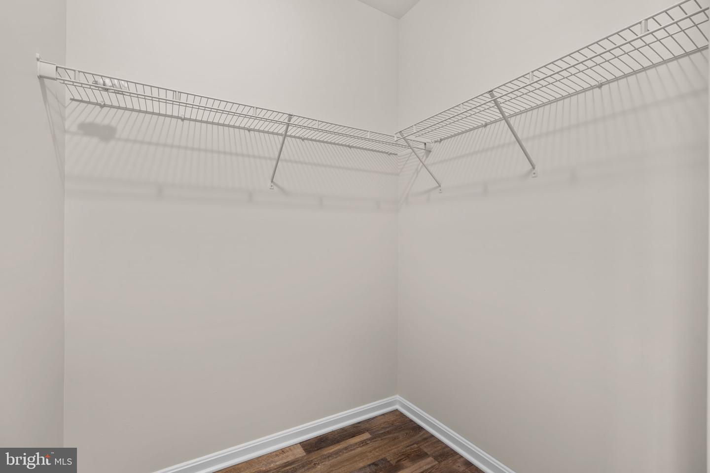 8800 BOSLEY ROAD Unit: 208