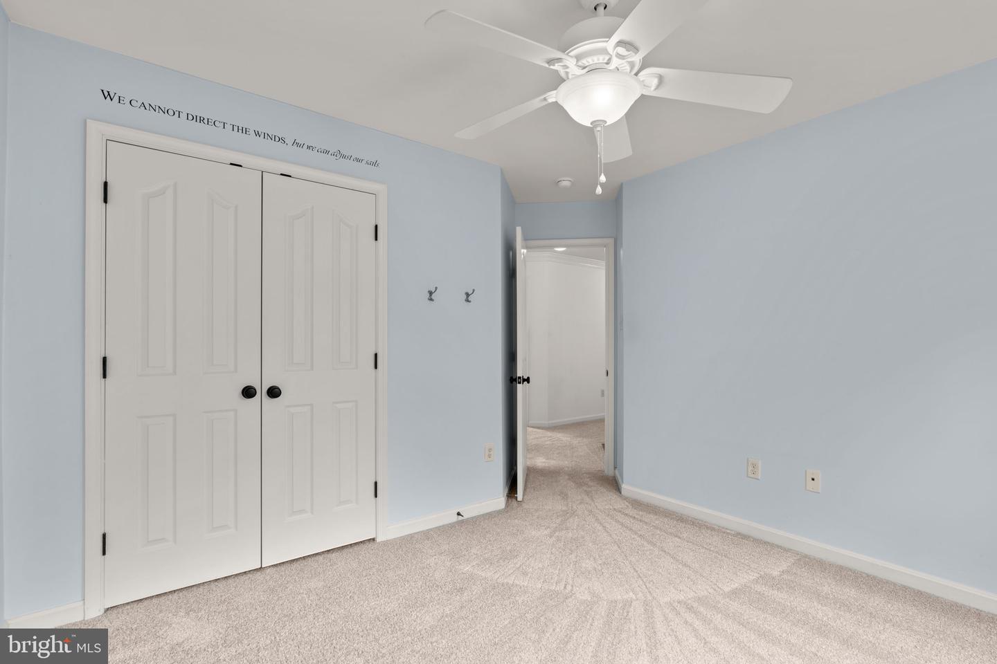 2186 OAK FOREST DRIVE
