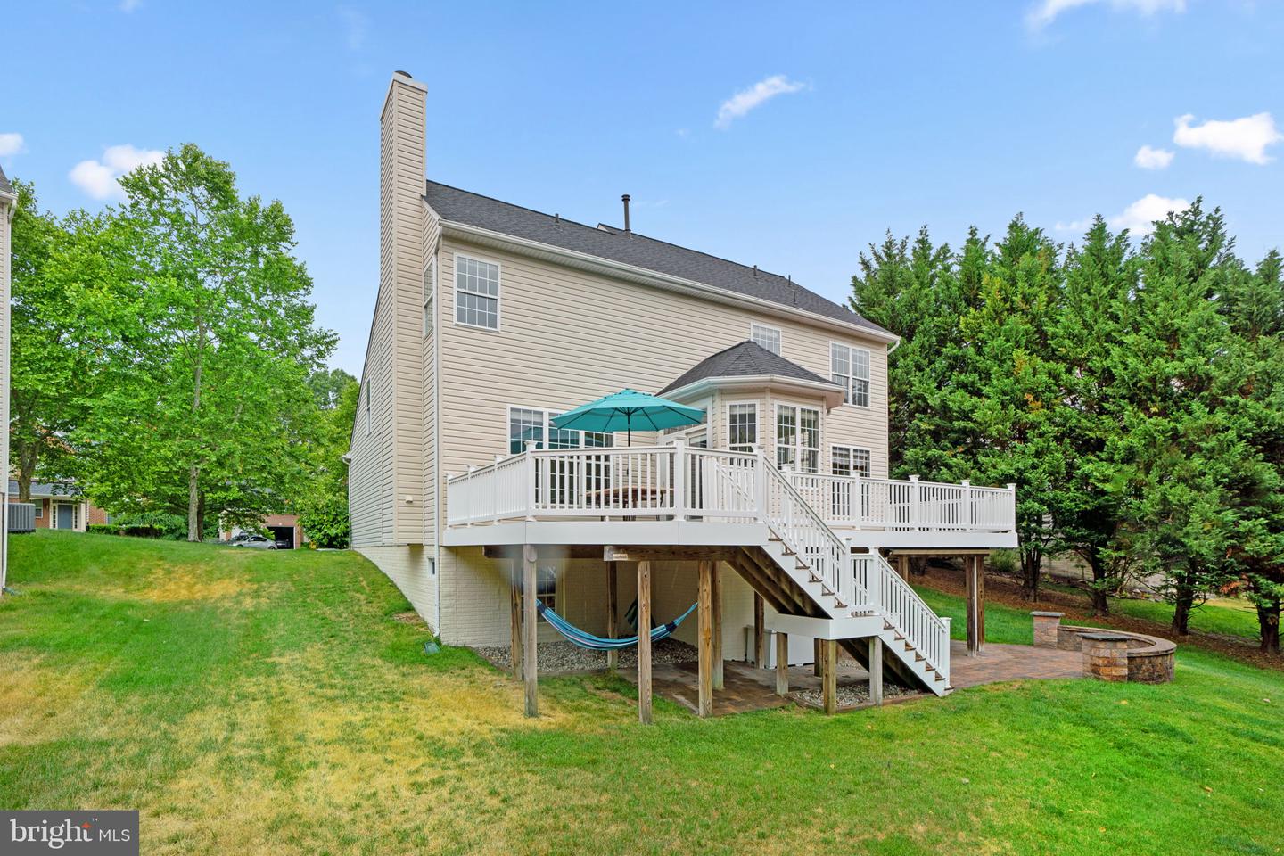 2186 OAK FOREST DRIVE
