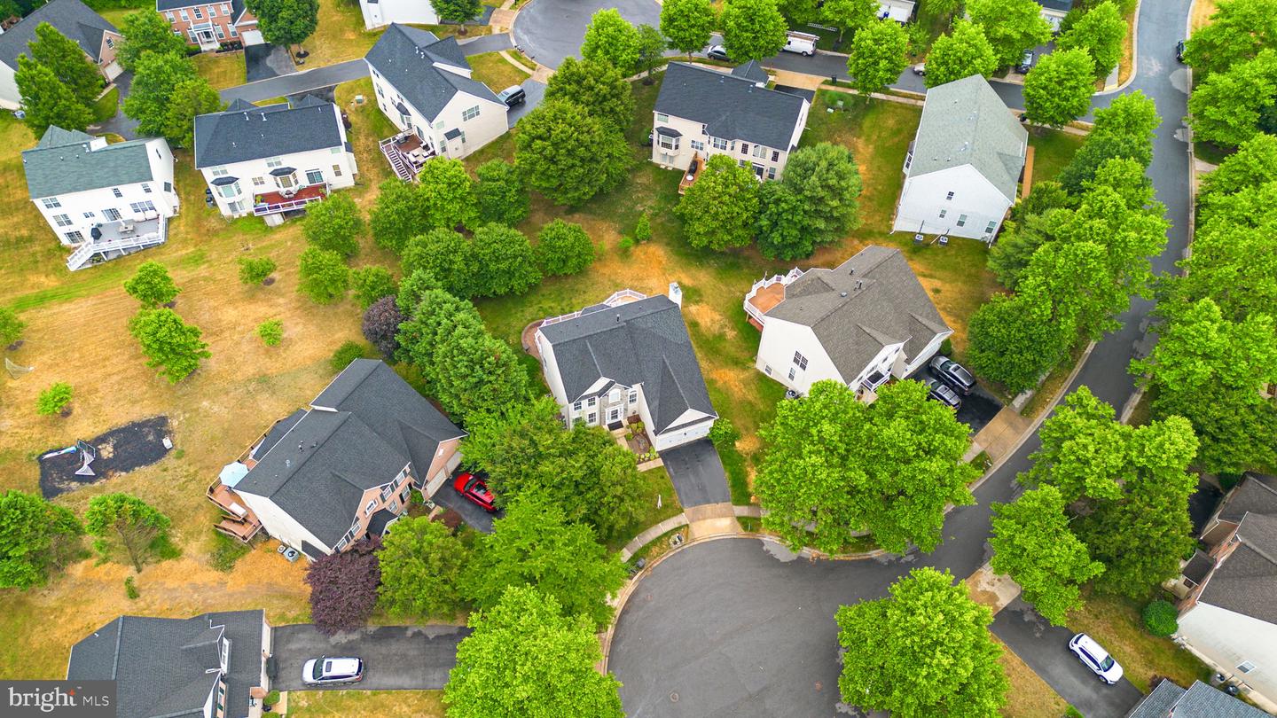 2186 OAK FOREST DRIVE