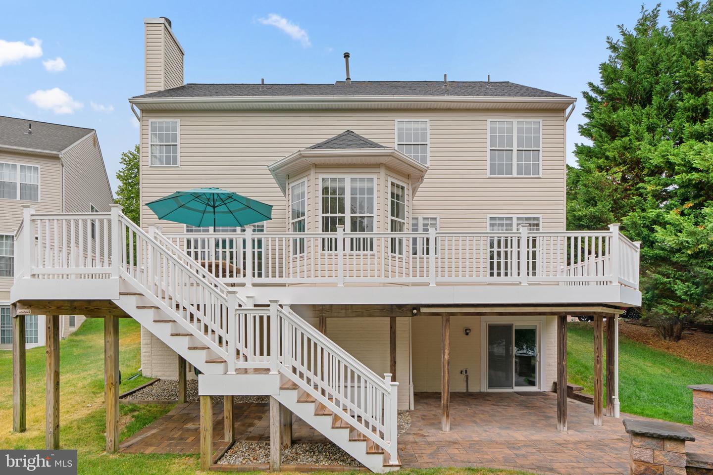 2186 OAK FOREST DRIVE
