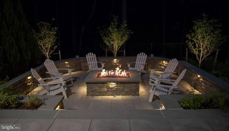 11041 FUZZY HOLLOW WAY