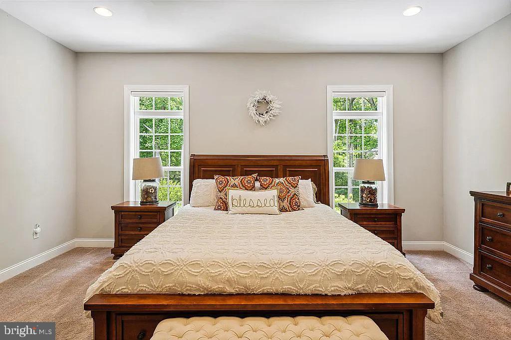 11041 FUZZY HOLLOW WAY