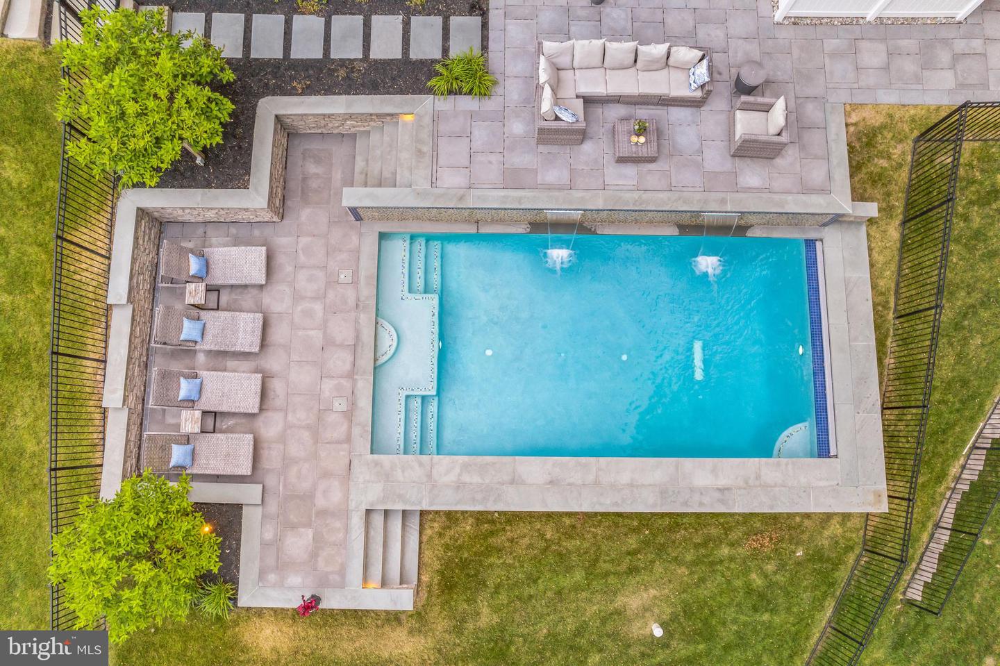 11041 FUZZY HOLLOW WAY