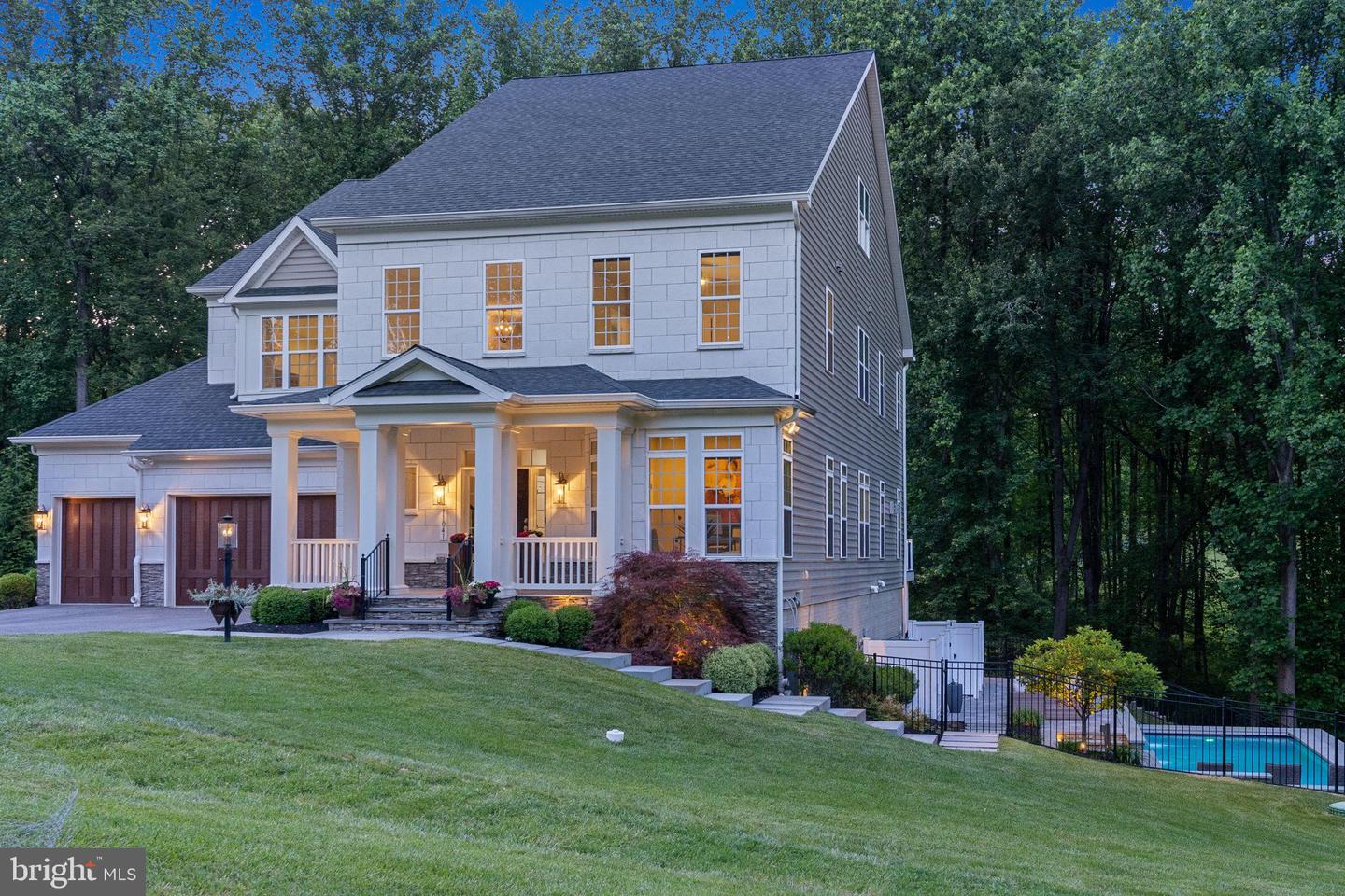 11041 FUZZY HOLLOW WAY