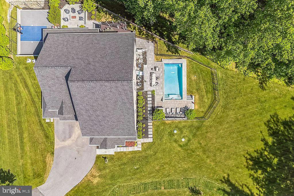 11041 FUZZY HOLLOW WAY