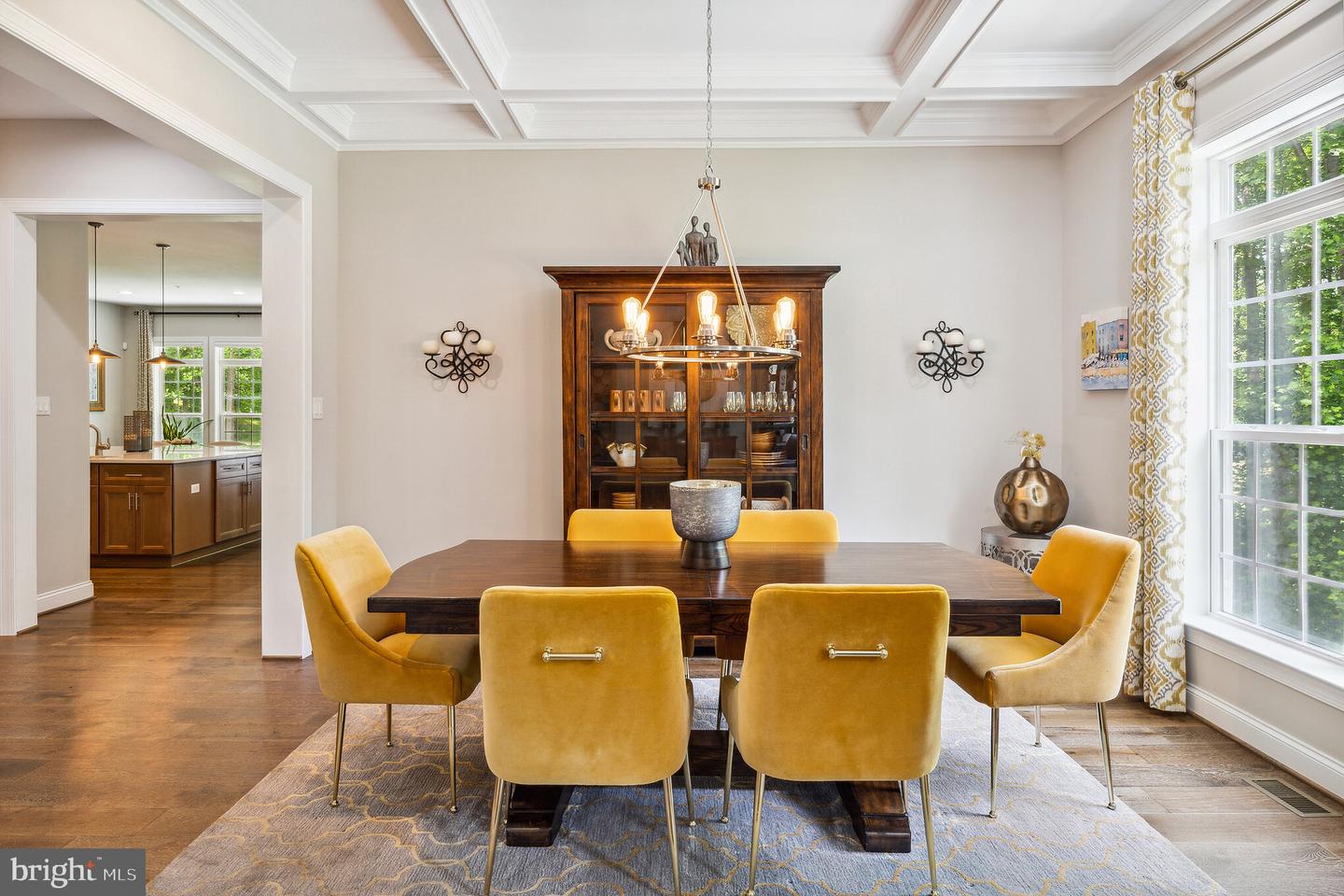 11041 FUZZY HOLLOW WAY