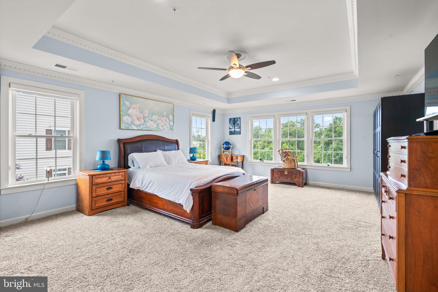 8131 VILLAGE CREST DRIVE Unit: 127