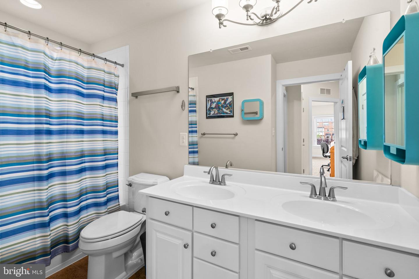 8131 VILLAGE CREST DRIVE Unit: 127
