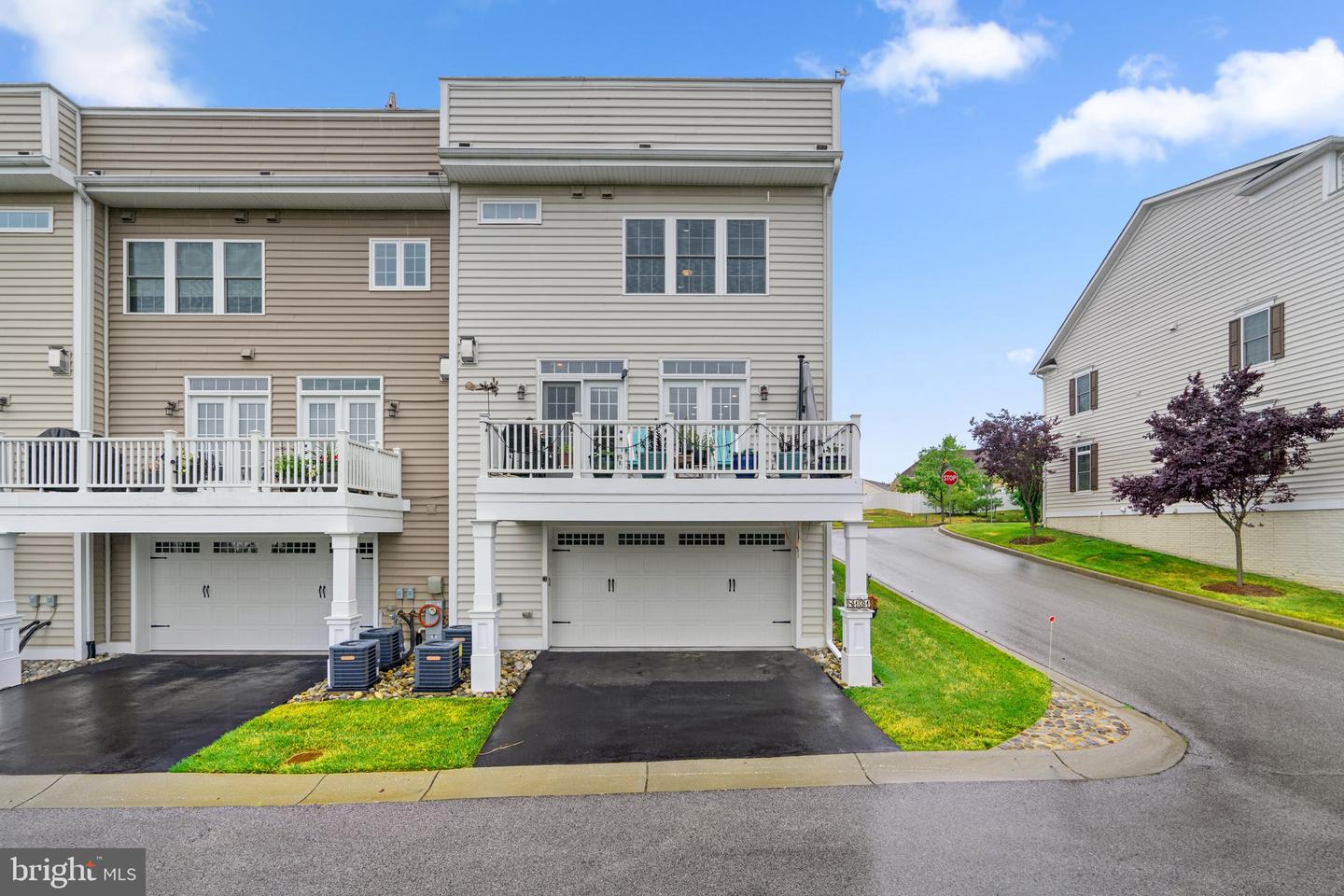 8131 VILLAGE CREST DRIVE Unit: 127