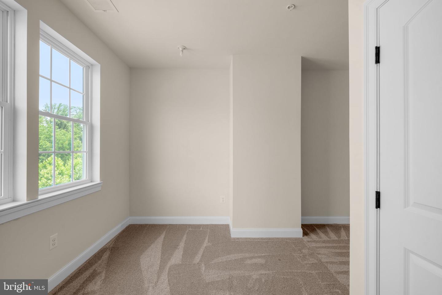 2684 EMMA STONE DRIVE