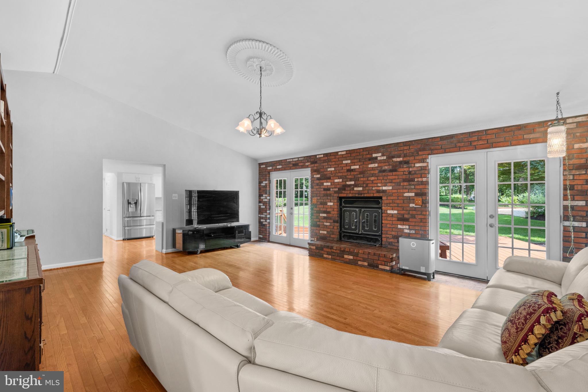 3560 COUNTRYSIDE DRIVE